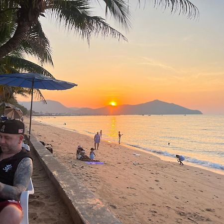 Bangsaray Beach Resort Bang Sare Exterior foto